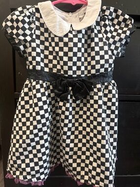 Girls Black and White Checkered Dress with Peter Pan Collar